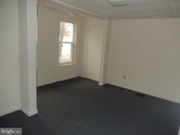 3rd image of 1135 Lancaster Ave