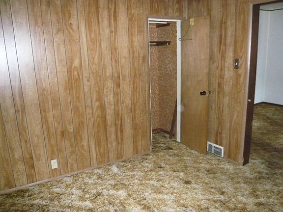 4th image of 530 S 31st St