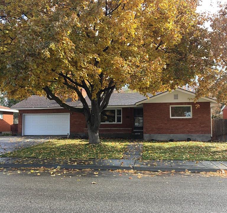 1st image of 305 Barlow Dr