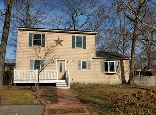 1632 Quail Rd, Toms River, NJ 08753