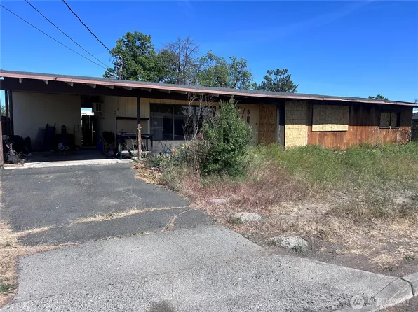 130 Schilling Drive, Moses Lake, WA 98837
