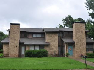 2322 Aberdeen Dr, Tyler, TX 75703