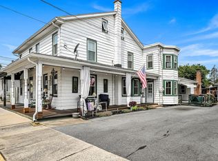 118 W Ferdinand St, Manheim, PA 17545