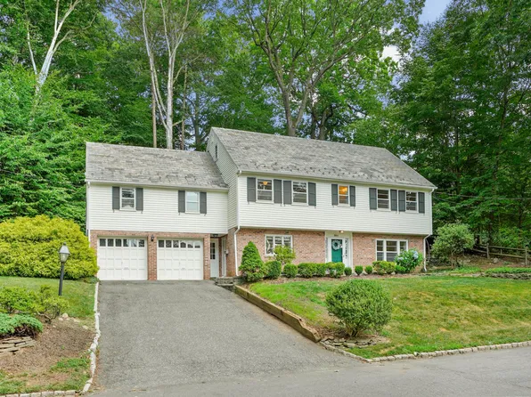 304 Forest Dr S, Short Hills, NJ 07078