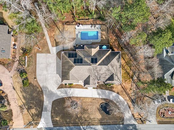 3rd image of 7255 Confederate Ln