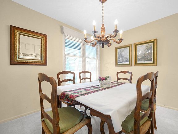 5th image of 5248 Willow Grove Pl S