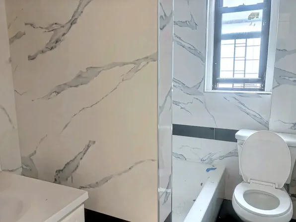 85 Clarkson Avenue image 7 of 9