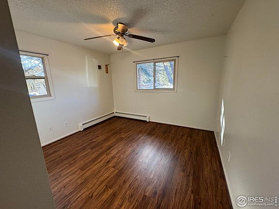 5th image of 708 N Hillcrest Dr