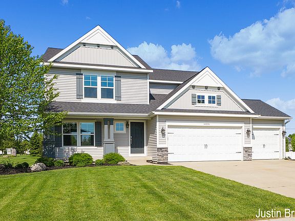 3rd image of 10931 Waterpoint Dr