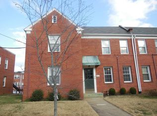 2211 40th St NW APT 1, Washington, DC 20007