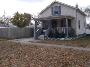 1324 N Greenwich St, Grand Island, NE 68801