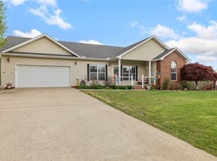 3999 Turnbury Dr, Harrison, AR 72601