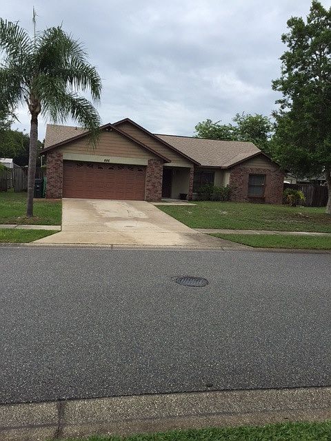 1st image of 886 Wandering Pine Trl