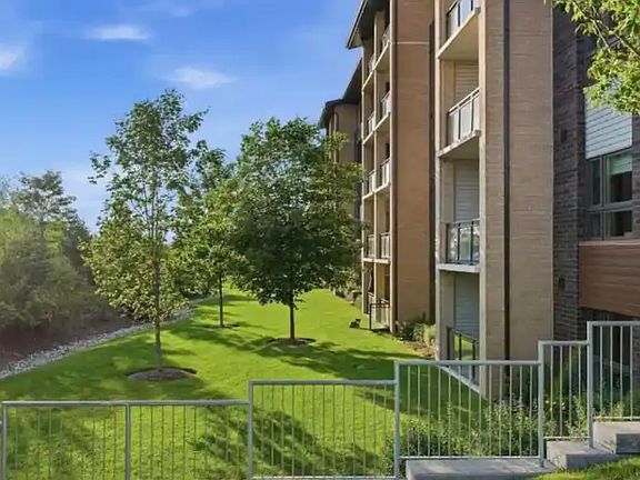 3rd image of 25 Kay Cres #311