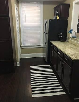 5th image of 609 Dennison Ave APT 3