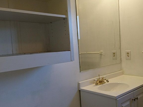 5th image of 2215 W Avenue 31