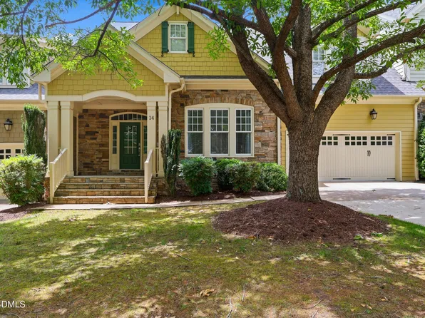 14 Grandwood Cir, Durham, NC 27712