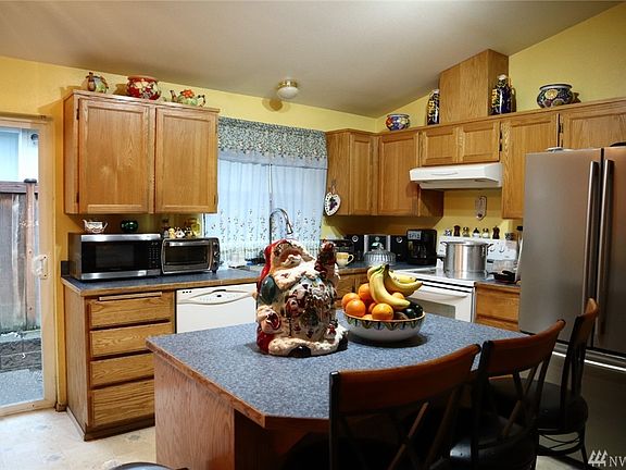 2nd image of 6703 152nd Street Ct E