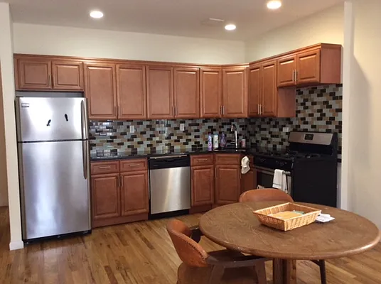 Rented by Realty Collective | media 4