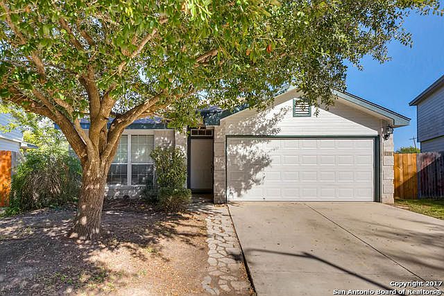 1st image of 2463 Fannin Dr