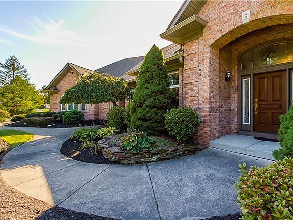 5th image of 5 Mount Eagle Dr