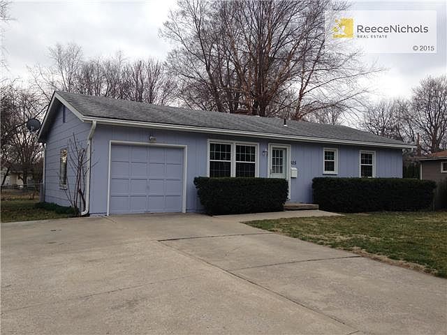 1st image of 505 NW Falk Dr