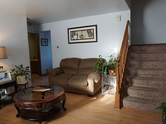4th image of 34034 N White Oak Ln