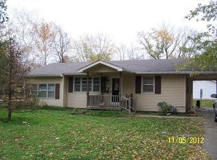 924 N Elm St, Nevada, MO 64772