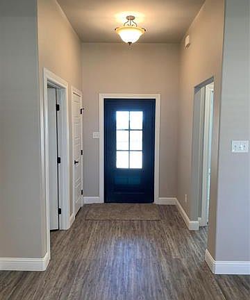3rd image of 250 Audra Cir
