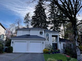 15713 SE 44th Pl, Bellevue, WA 98006