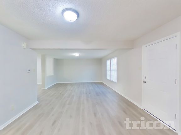 4th image of 10775 Wymm Ln
