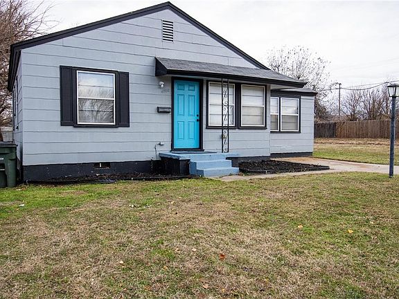 2nd image of 4700 SE 26th St