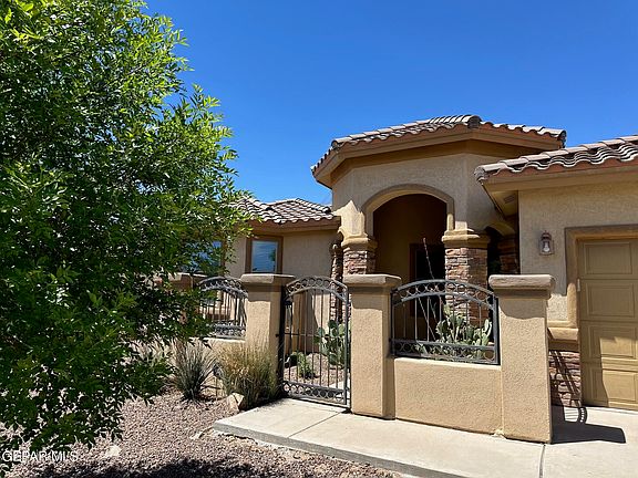 2nd image of 5617 Valley Oak Dr