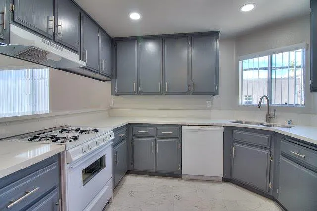 1365 Newport Ave #203 — Photo 2