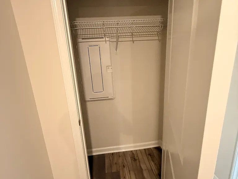 8728 Pioneer Hill Dr — Photo 14