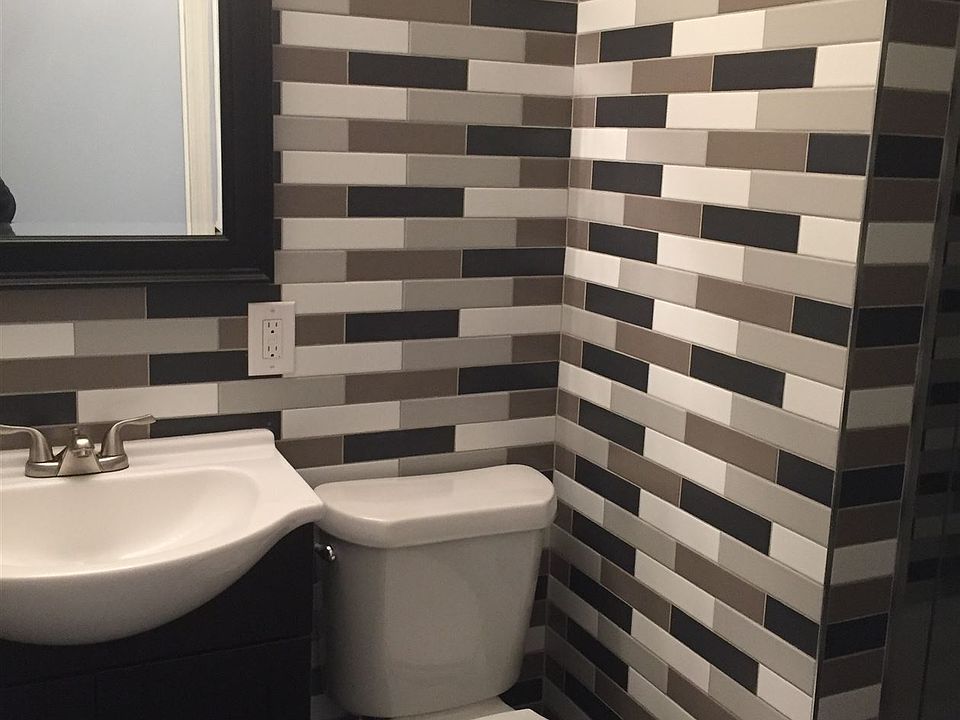 6 Ridgewood 2BR Deal Seneca M Myrtle L No Fee
