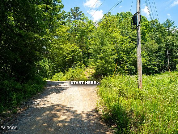 3rd image of 1640 Old Harriman Hwy