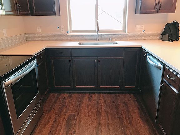 4th image of 2895 NE 59th St