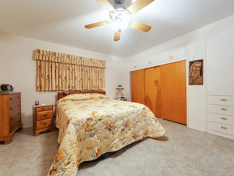 3105 Barnett St — Photo 9