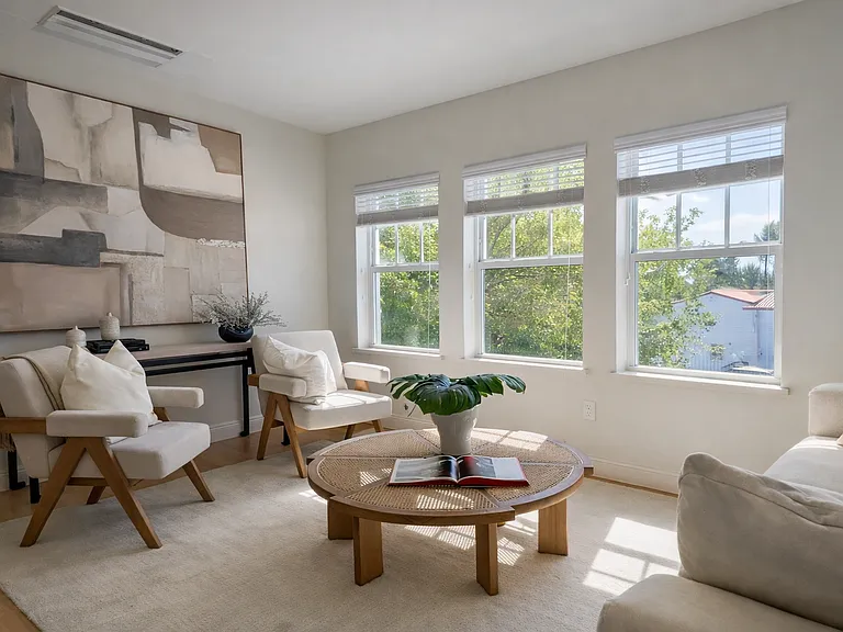 Sunset Ocean House — Photo 5