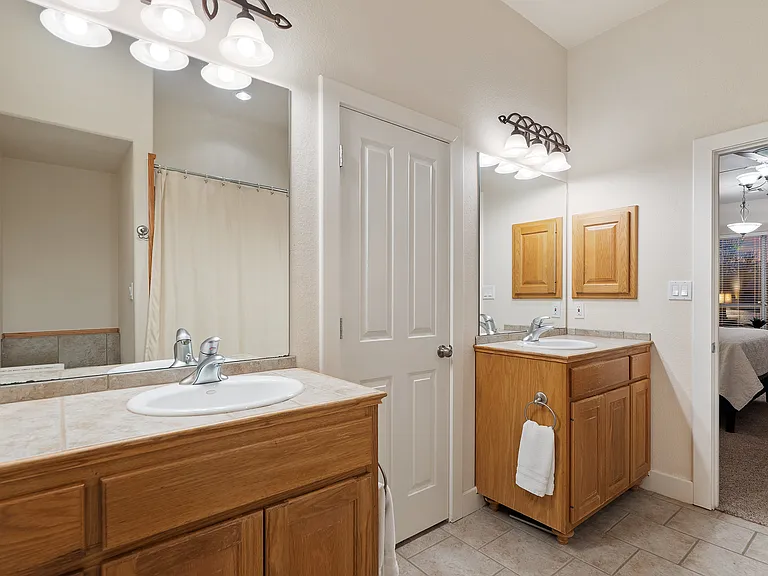 510 Horseshoe Bay North Blvd — Photo 19