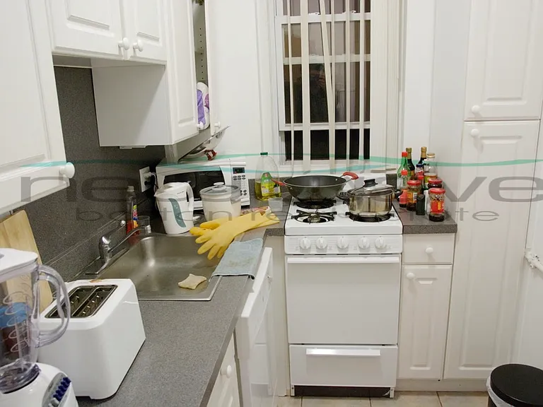 89 Park Dr #15 — Photo 4