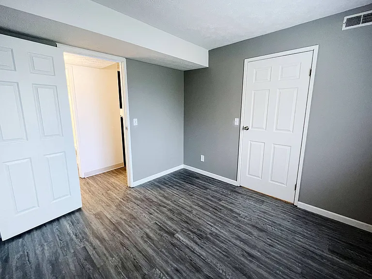 Quail Meadow Apartments — Photo 48