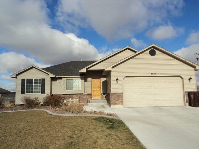 1st image of 3865 E Magenta Dr
