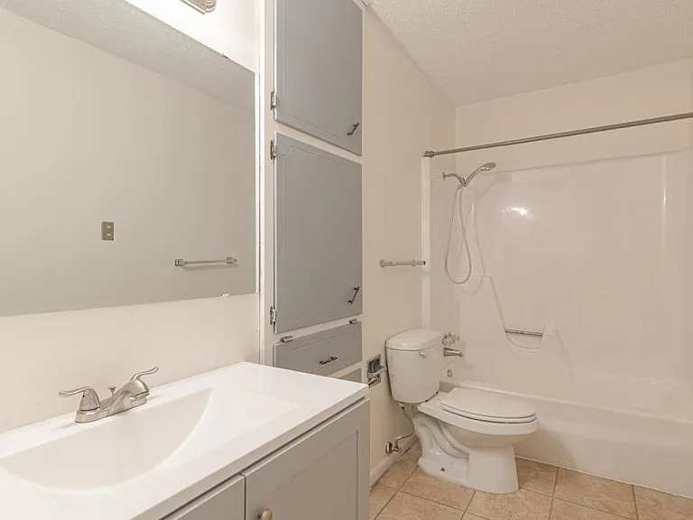 418 Skyline Ave — Photo 17