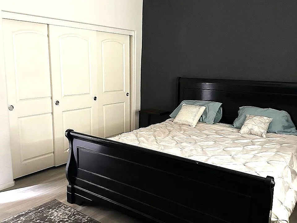 250 Paseo Bravo - SFR — Photo 2