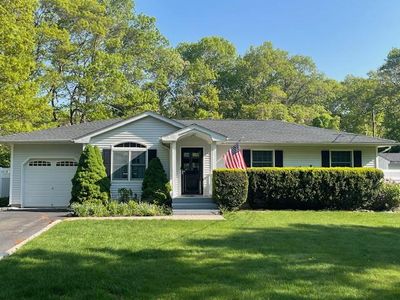 223 Southaven Avenue, Medford, NY, 11763