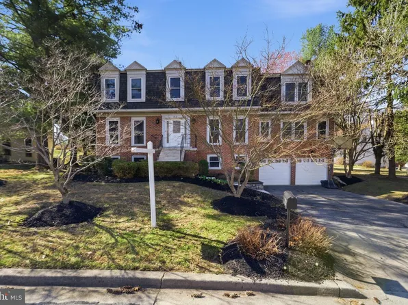 712 Brandon Green Dr, Silver Spring, MD 20904