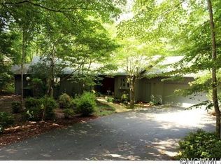 193 Downing Pl, Lake Lure, NC 28746