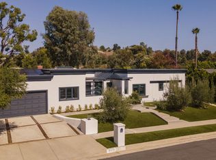 18623 Palomino Dr, Tarzana, CA 91356